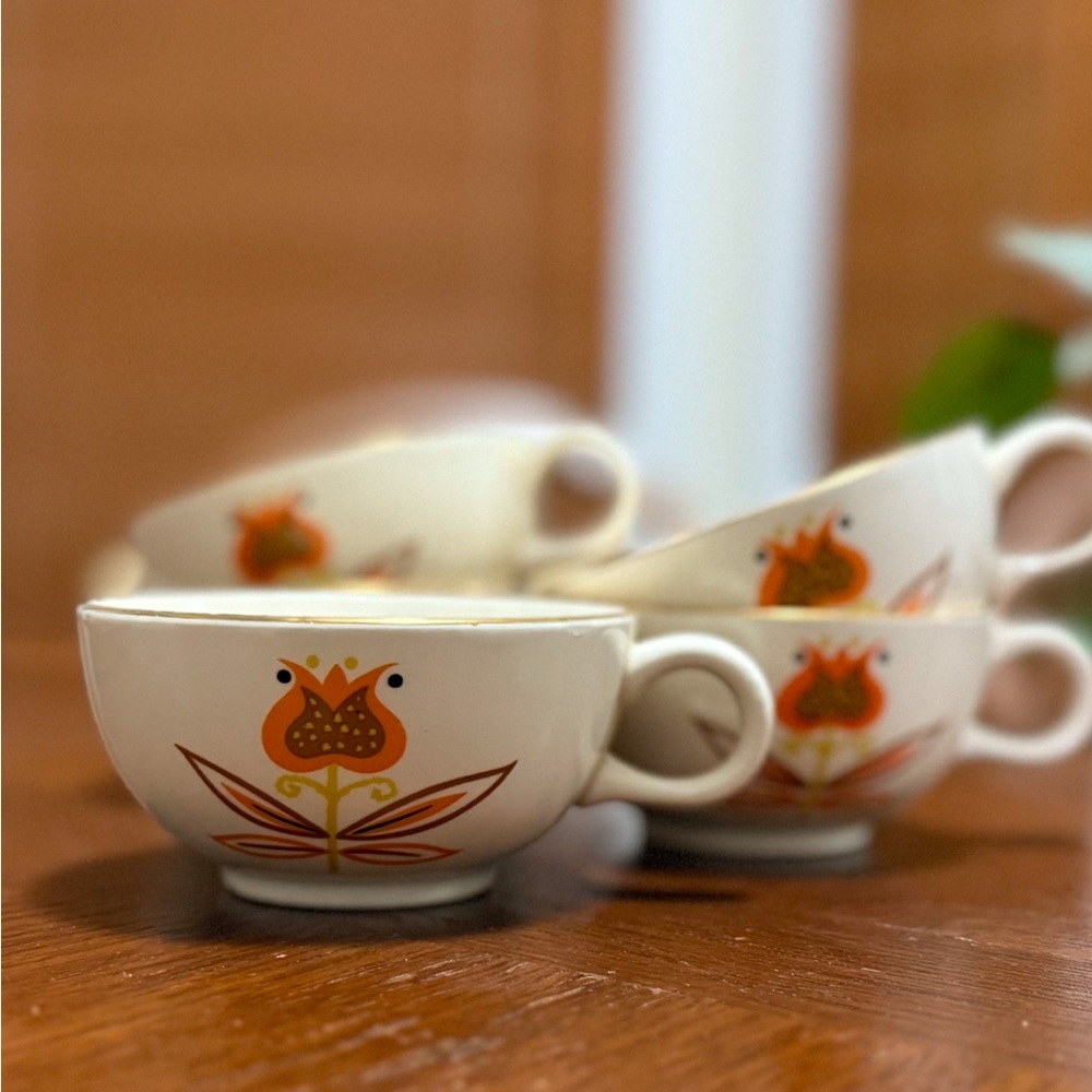 Vintage Floral Ceramic Teacups Set